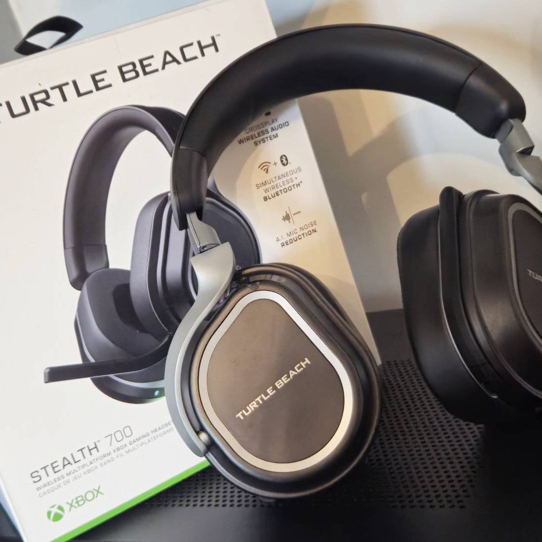【箱無し】TURTLE BEACH Stealth 700 Gen 3 Turtle Beach Stealth 700 Gen3 PC Multiplatform Wireless Gaming