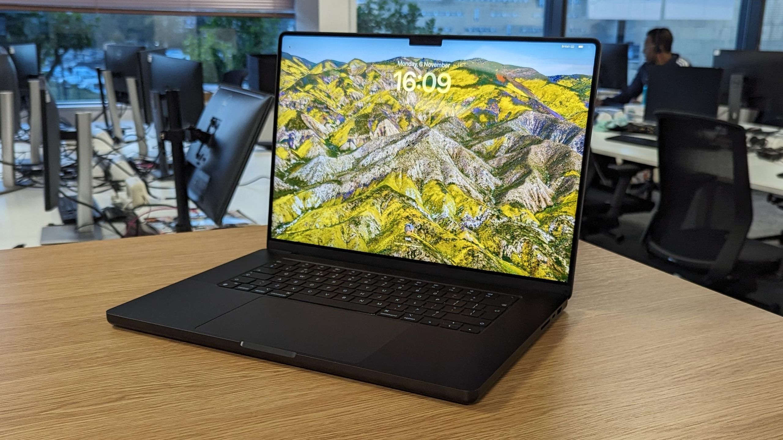 未開封MacBook Pro 16.2 M3Max Apple MacBook Pro - 16.2