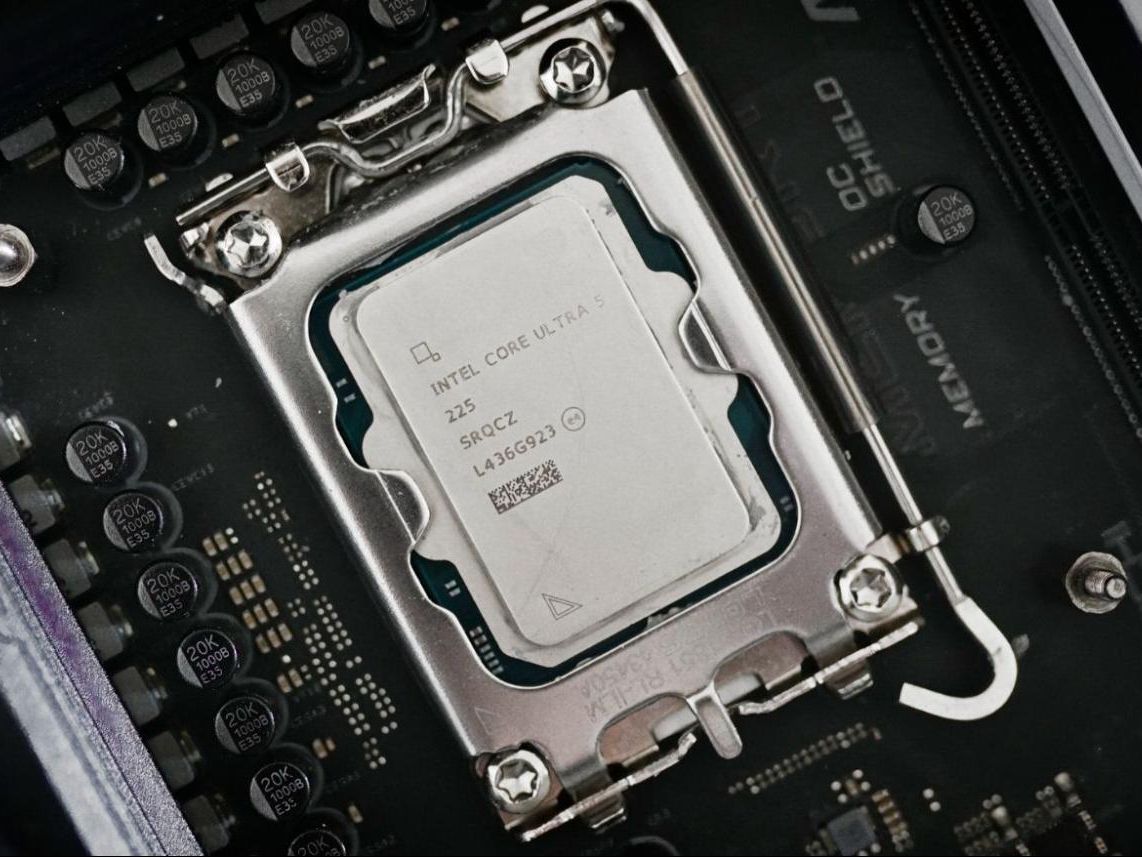Intel Core Ultra 5 225 review: Arrow Lake's forgotten CPU needs a