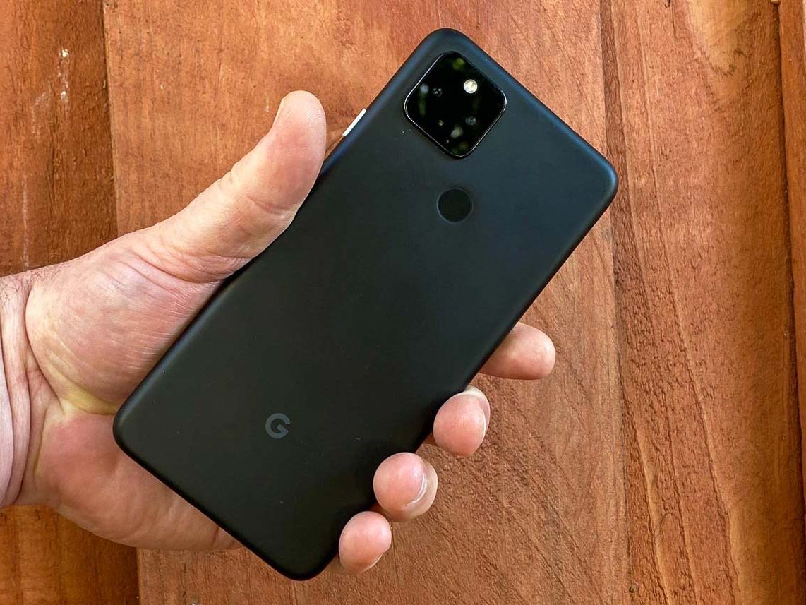 Google Pixel 4a 5G　128GB Amazon.com: Google Pixel 4a with 5G, 6.2