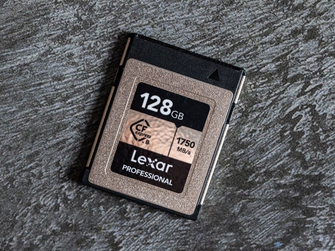 その他 Lexar CF Express Type B 128GB Lexar 128GB Professional CFexpress Type B Card LCXEXDM128G-RNENG