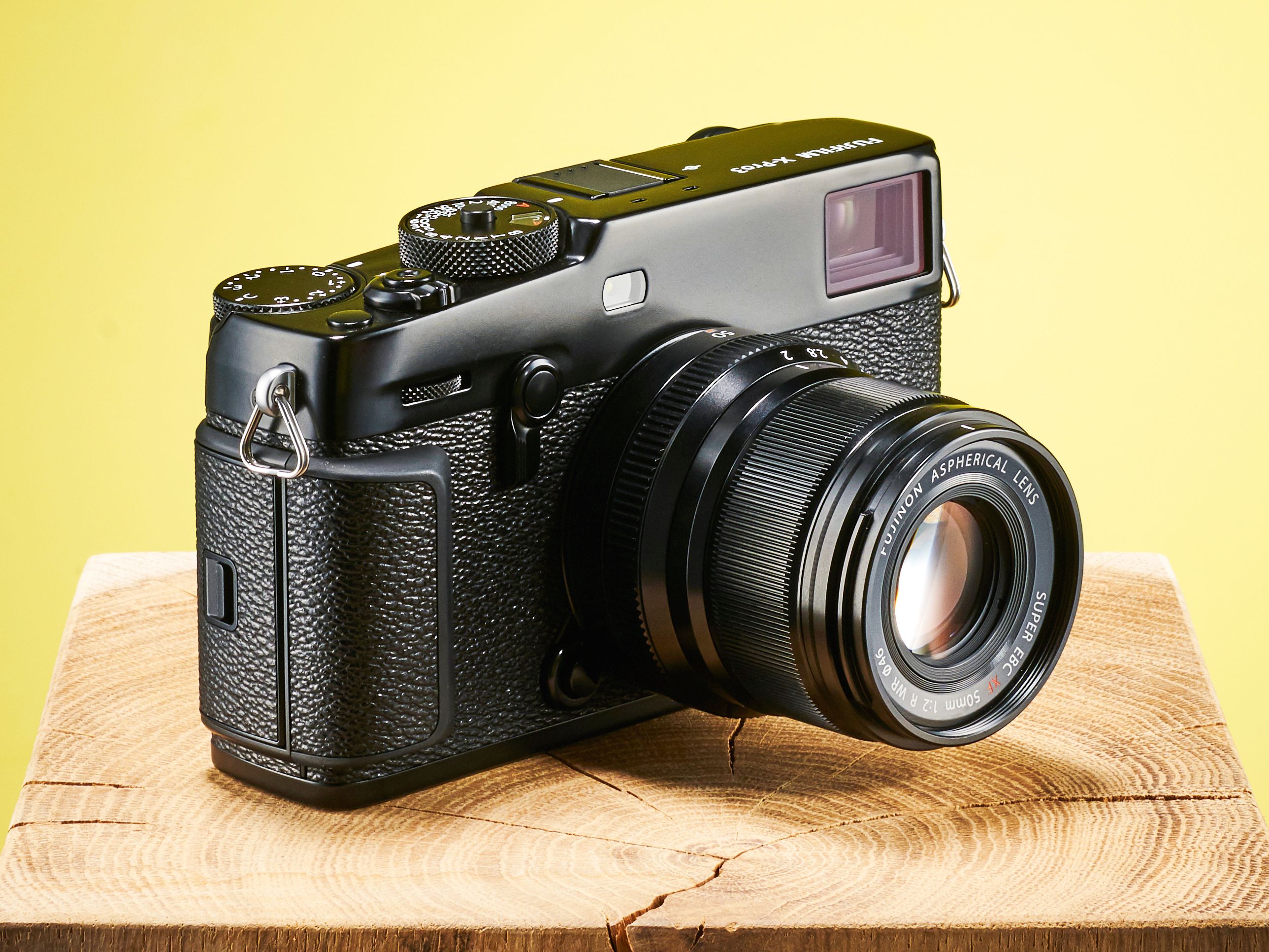 【H】Fujifilm X-Pro3 Amazon Canada: Fujifilm X-PRO3 Digital Camera, Dura Black
