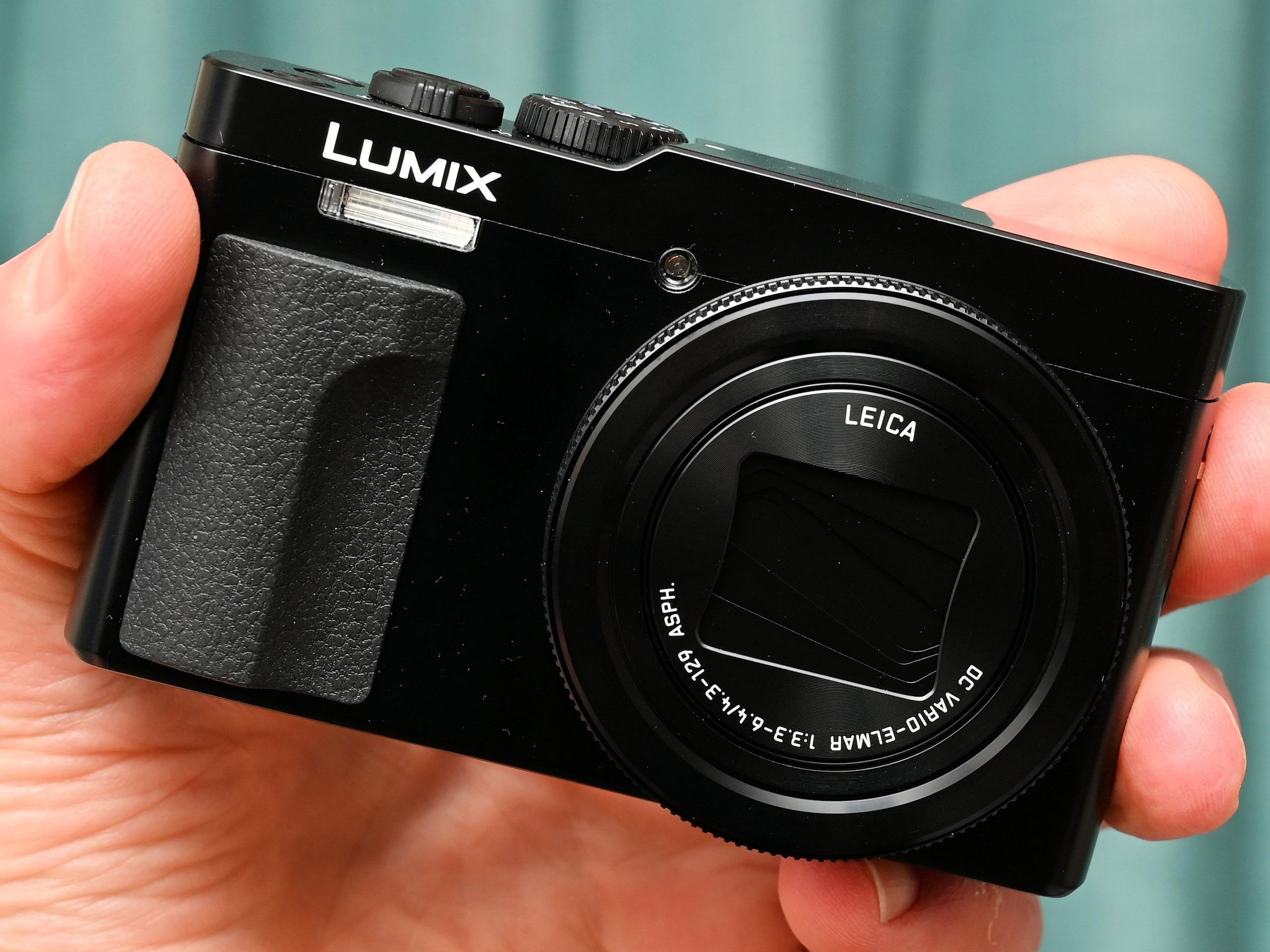 ☆未開封新品☆ Panasonic LUMIX TZ99　BLACK Panasonic LUMIX TZ/ZS99 Point and Shoot Camera, Compact Camera for