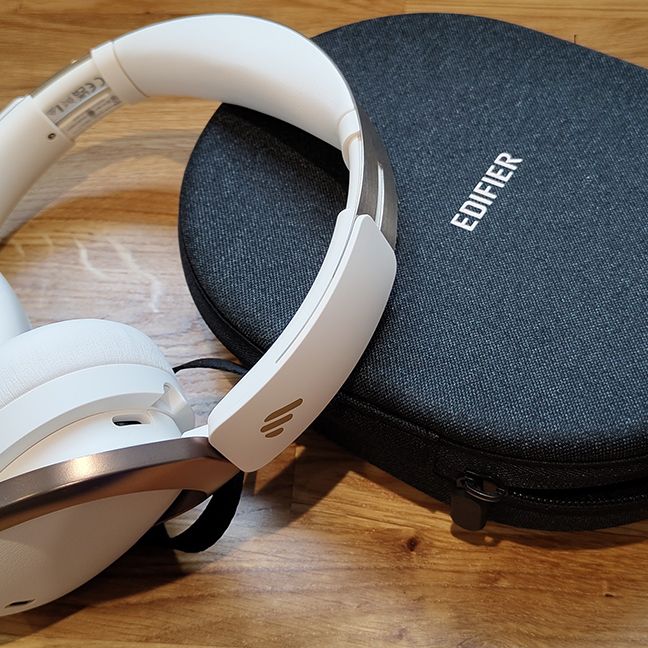 Edifier WH950NB review: so, so cushiony soft but what's the