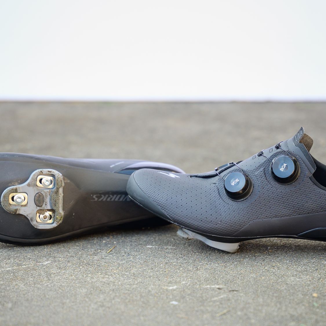 Delayed Back fuzz ride gaze at shoes SHOE GAZER FUZZ by DEVI