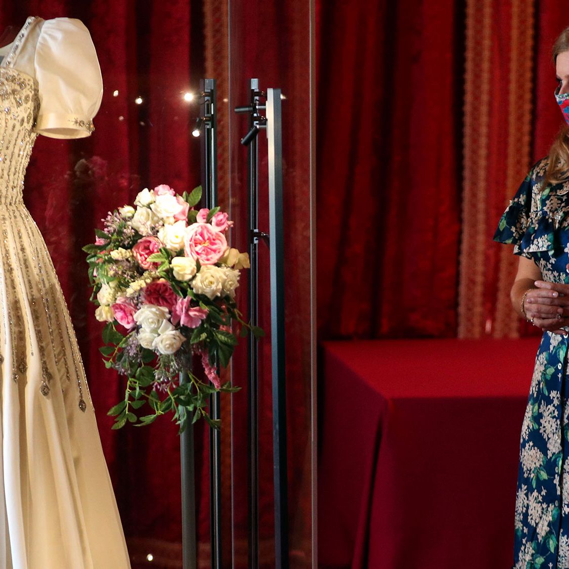 princess beatrice wedding dress designer How Princess Beatrice's vintage Norman Hartnell wedding dress made history