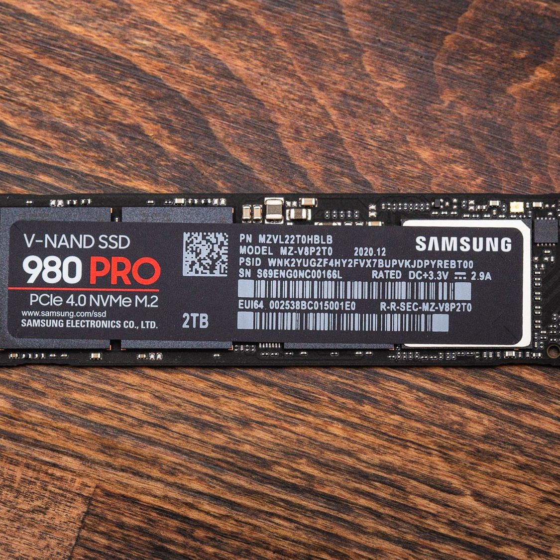 トミ ！Samsung 980 PRO 1TB NVMe SSD Amazon.com: Samsung 980 PRO 1TB PCIe 4.0 NVME M.2 SSD (MZ