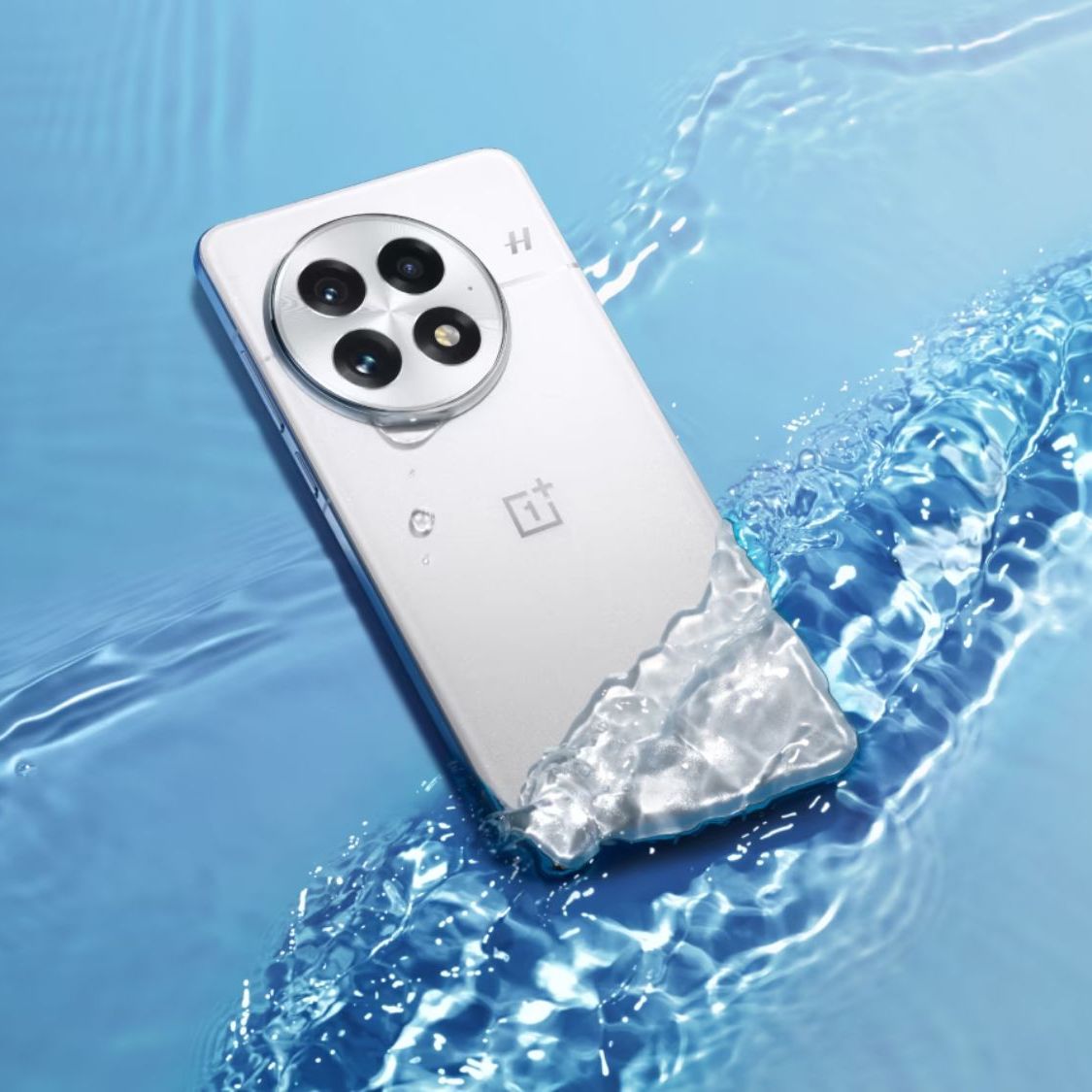 OnePlus confirms global launch window for the OnePlus 13, and it's