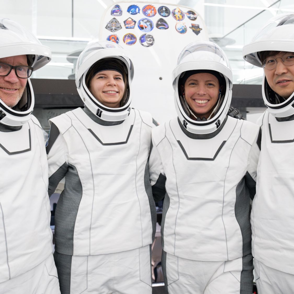 Meet the astronauts of SpaceX's Fram2 mission, the 1st to fly over