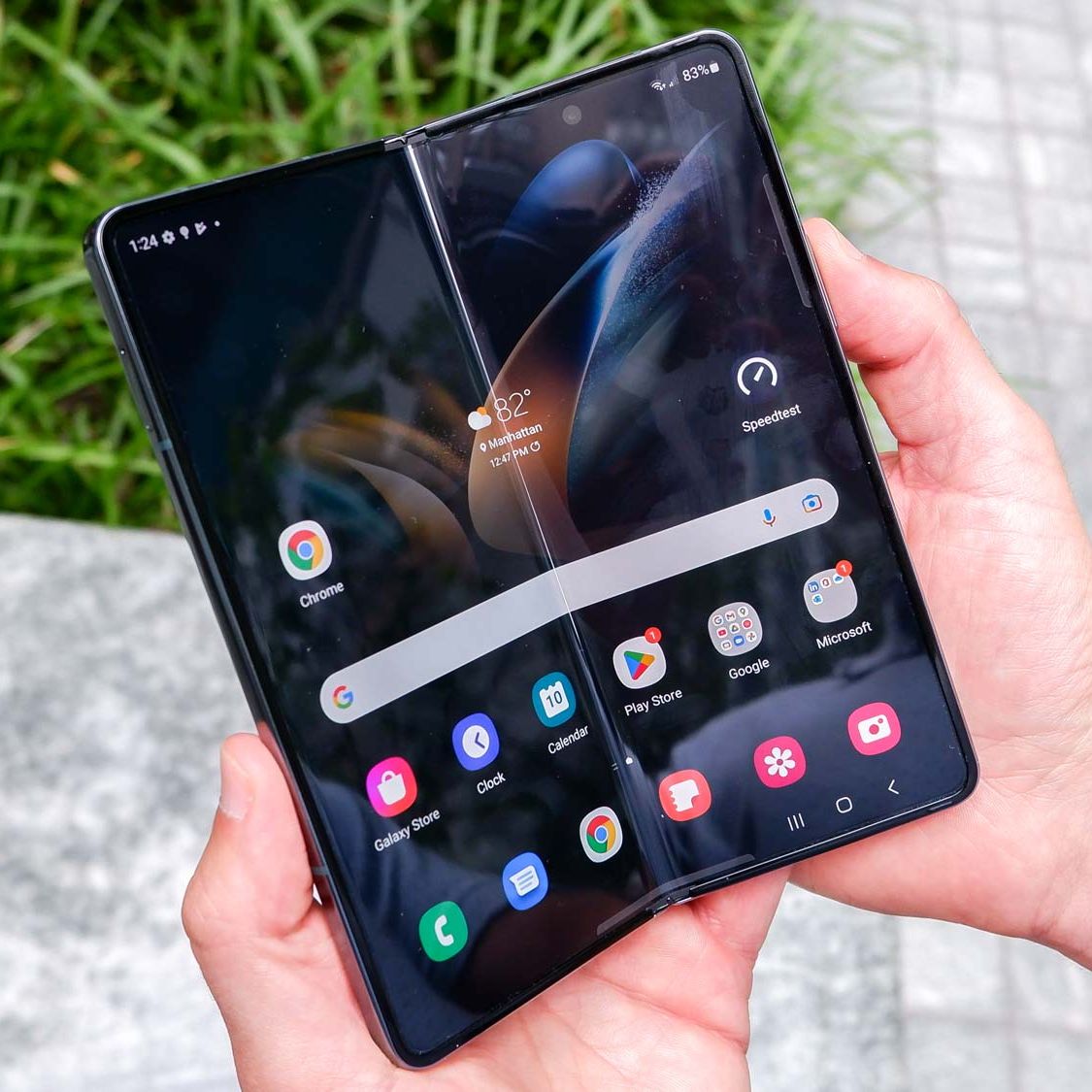 Samsung Galaxy Z Fold 7 Rumored Features: Unpacking the Exciting Possibilities 4 Galaxy Z Fold with S Pen for productivity