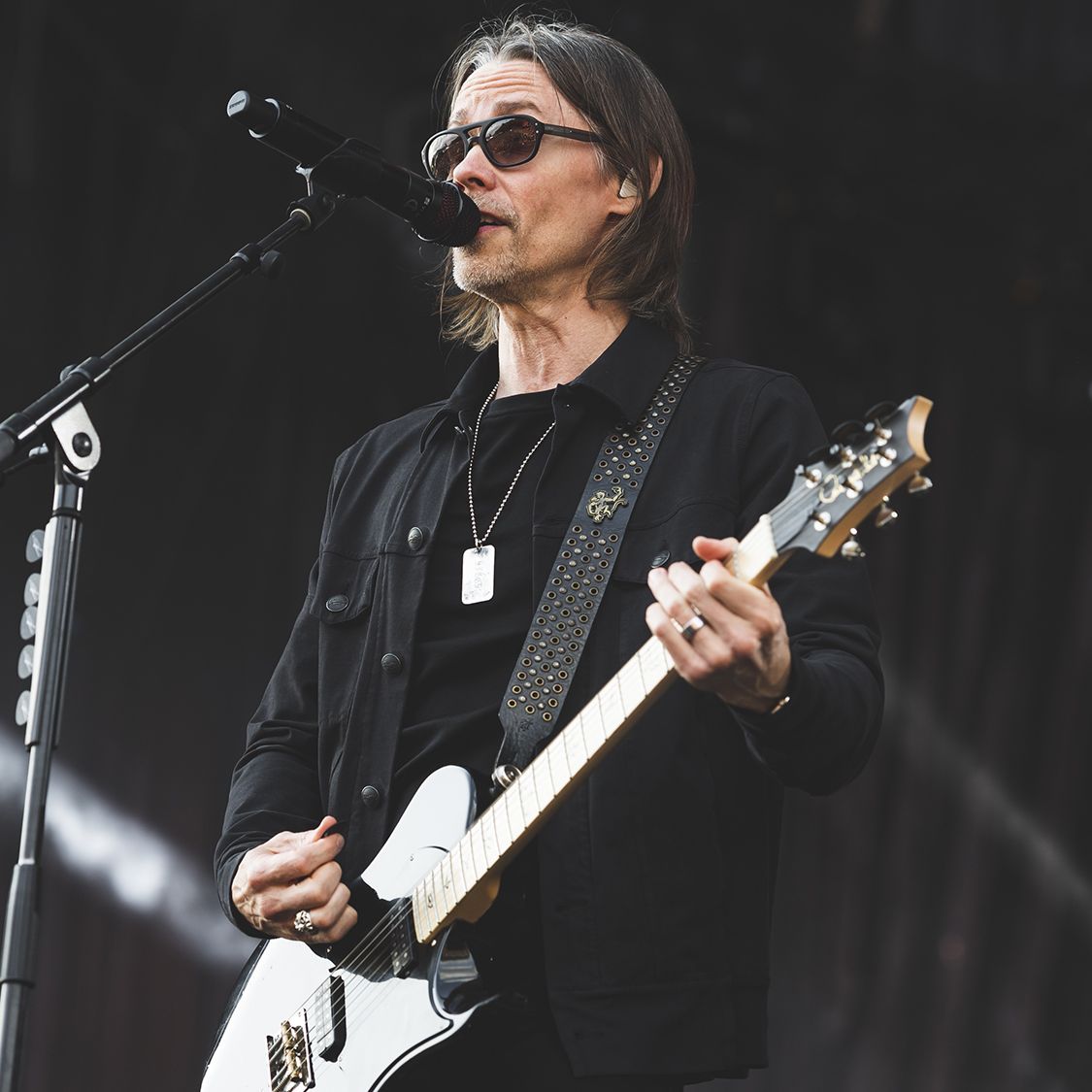 Myles Kennedy names his “secret sauce” guitar pedal | Guitar World