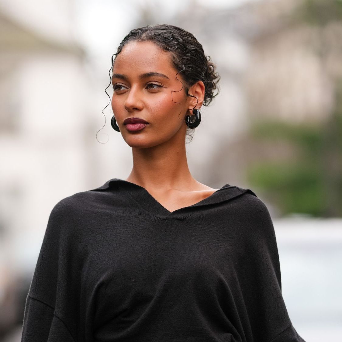 Dana Garis magnetic presence