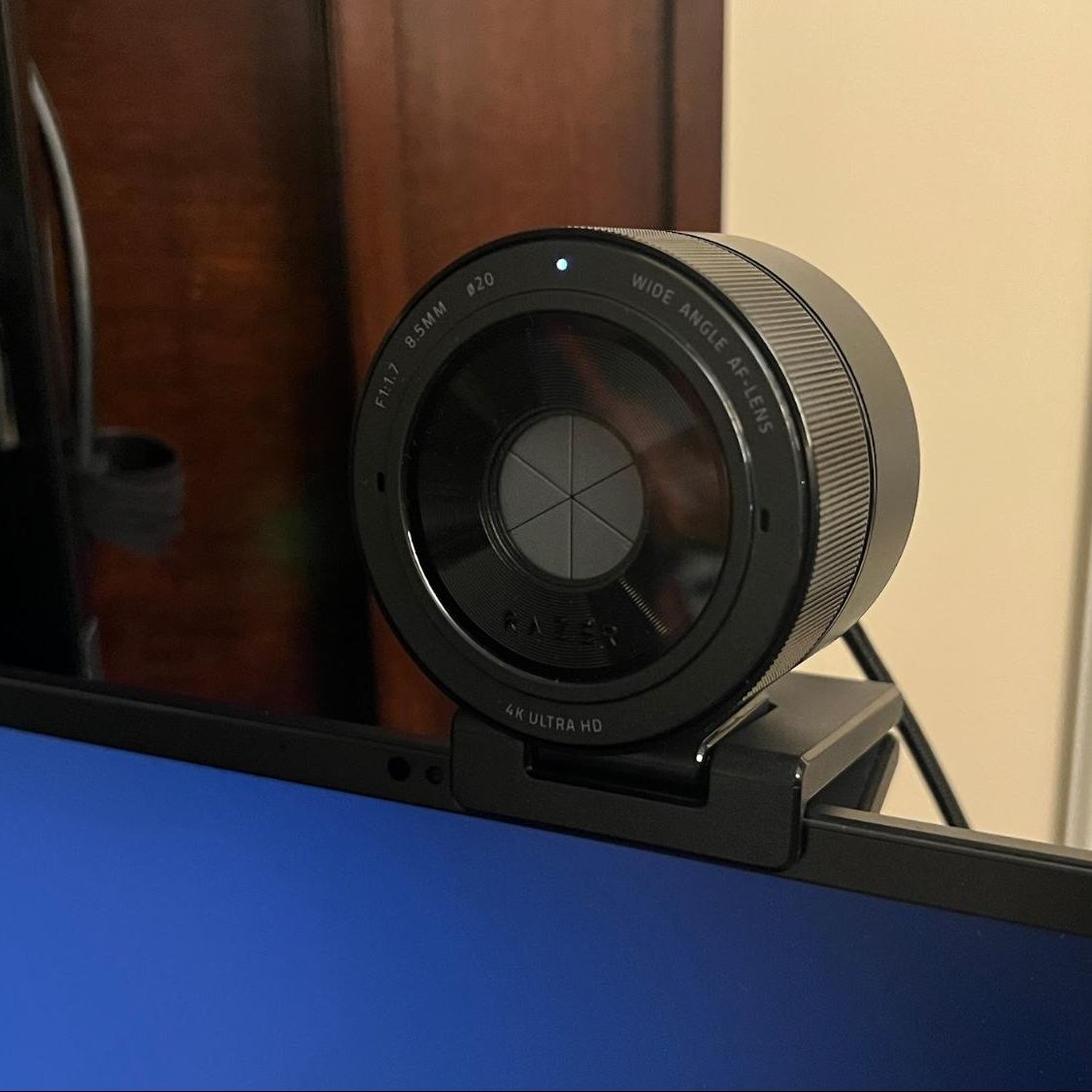 美品　razer kiyo pro ultra Amazon.com: Razer Kiyo Pro Ultra 4K Webcam: Large Sensor