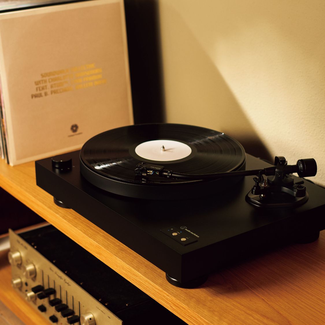Audio-Technica levels up with the AT-LP8X turntable