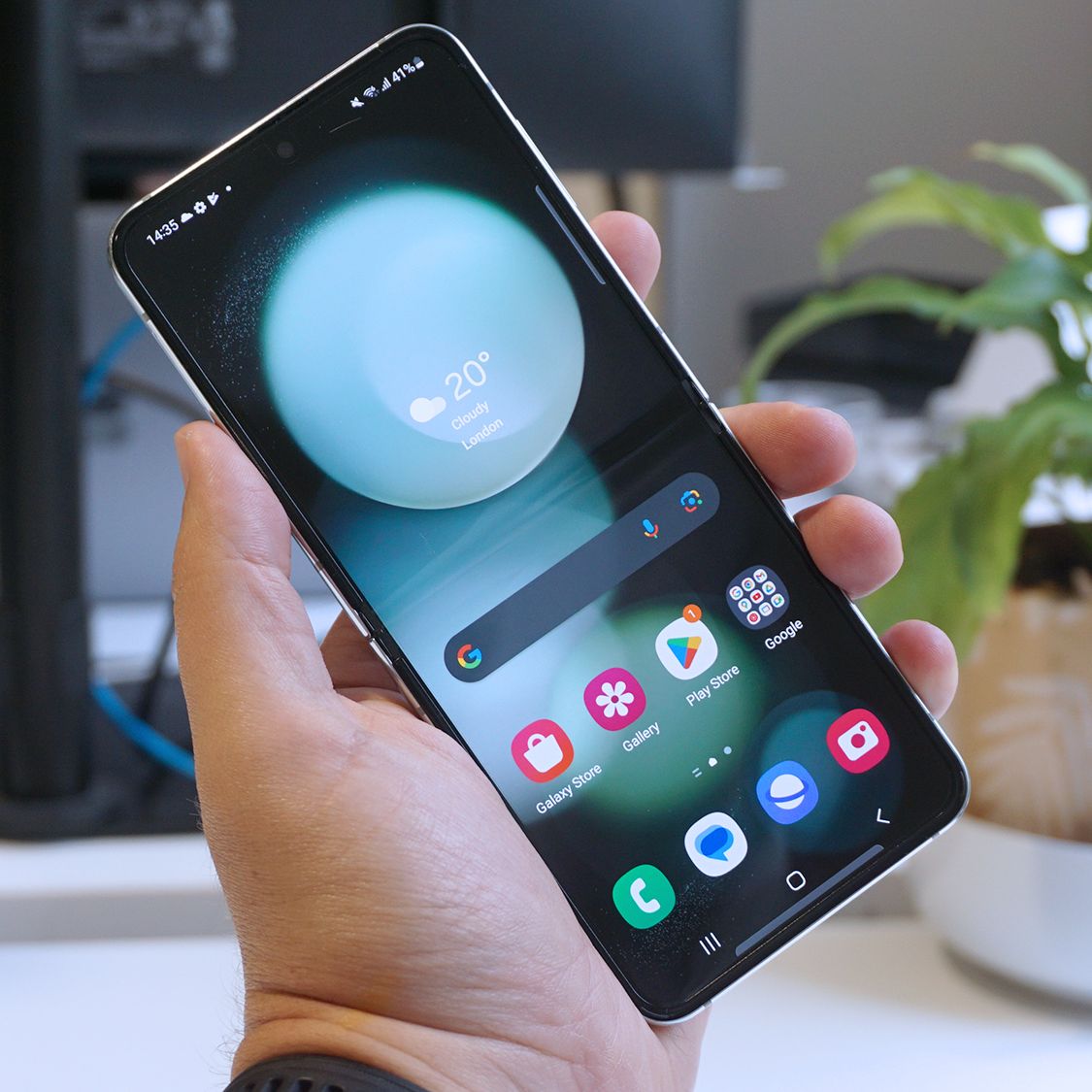 Unveiling the **Samsung Galaxy Z Flip 6 Biggest Rumored Upgrades**: A Powerful Leap Forward 4 Samsung Z Flip 6 camera upgrade