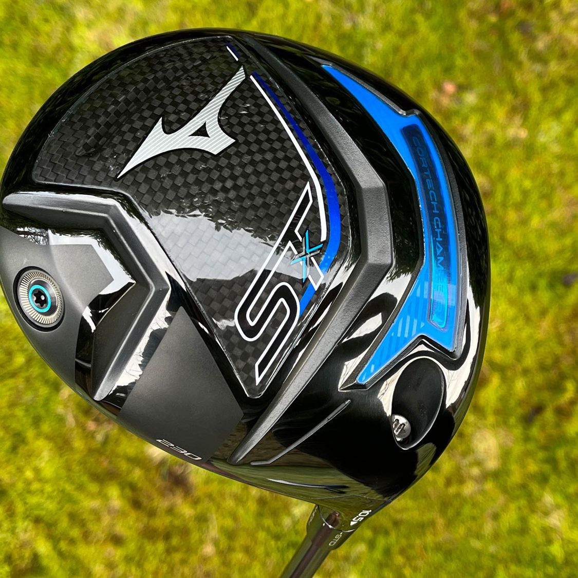 Mizuno ST-X 230 Driver Review | Golf Monthly