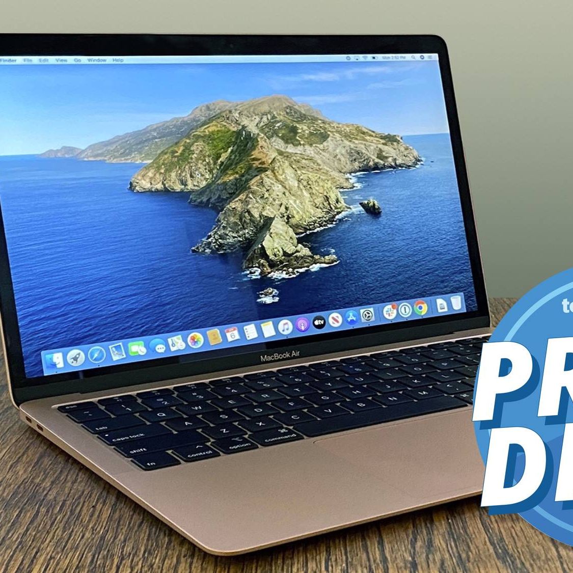 値下げ中MacBook Air 2020 MacBook Air 2020 deal drops price to $899 | Tom's Guide