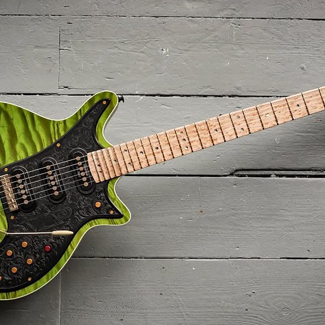 Steve Vai's reinvention of Brian May's Red Special | Guitar World