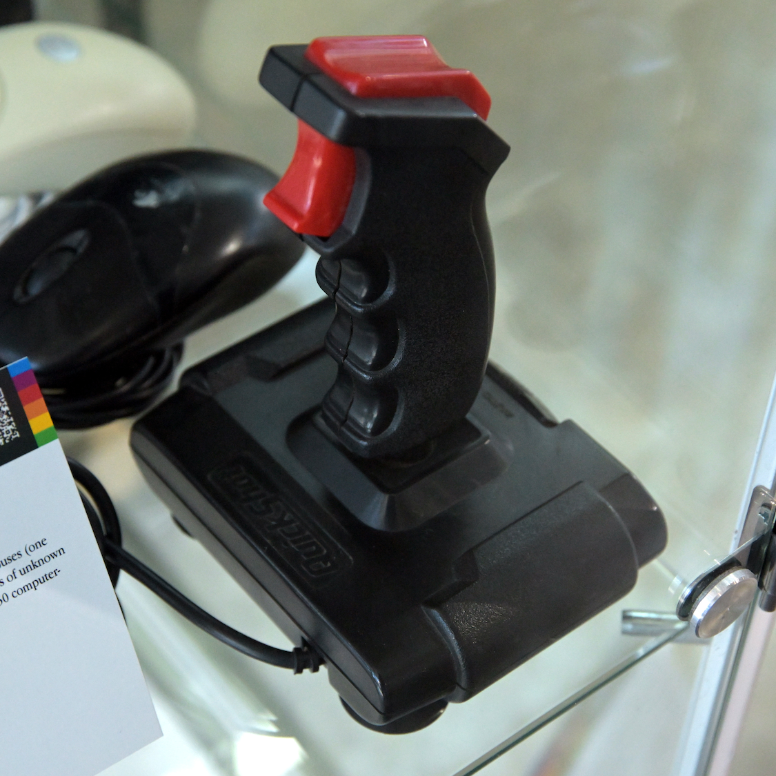 42-year old QuickShot II joystick gets an era-appropriate revival
