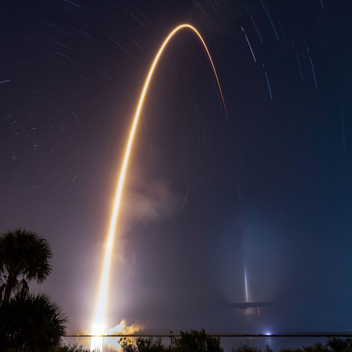 SpaceX Falcon 9 rocket launches for record