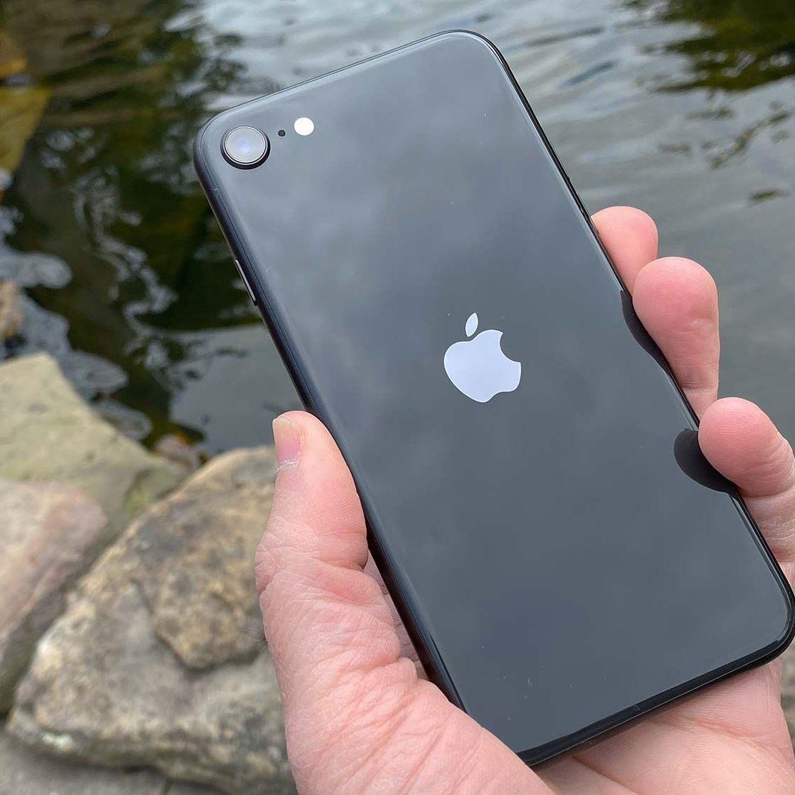 iPhone SE redesign could feature a hole-punch camera — but not