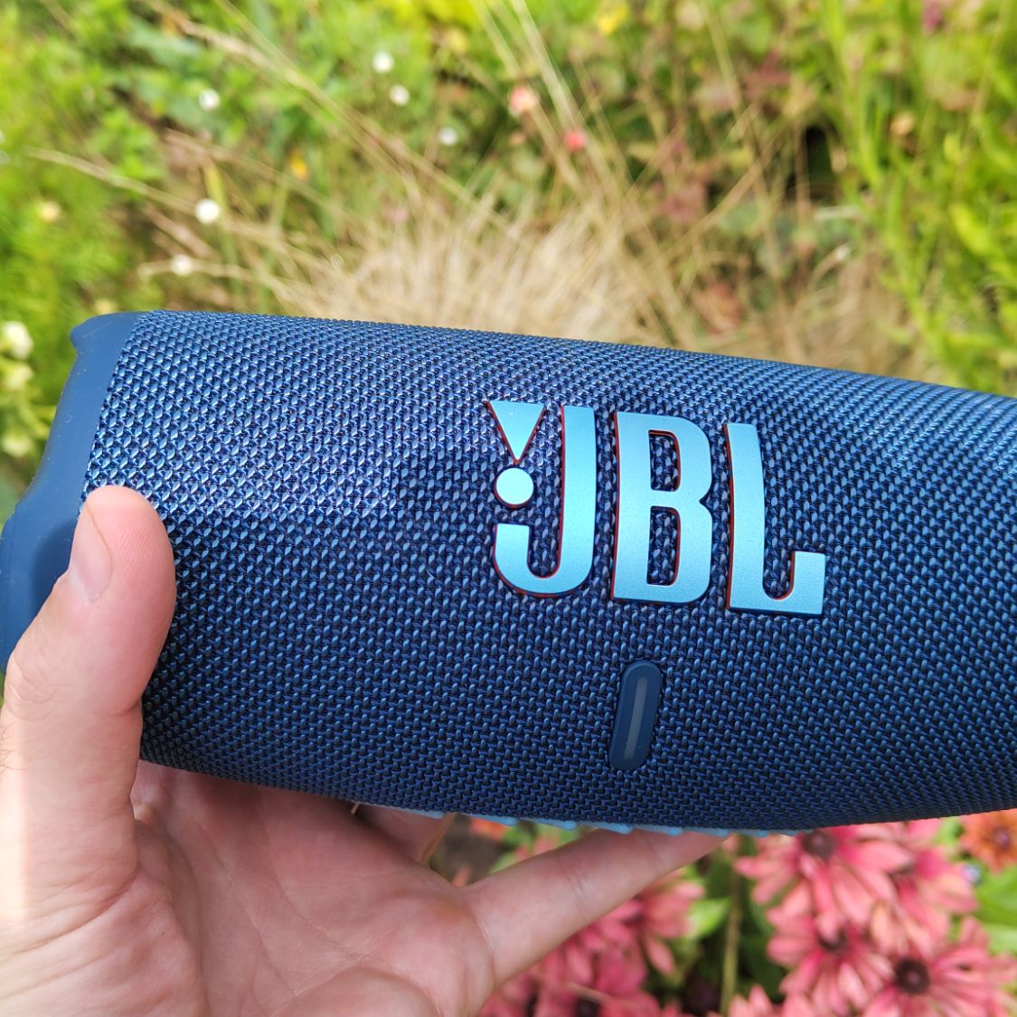 JBL Charge 5 review: a powerful and rugged portable