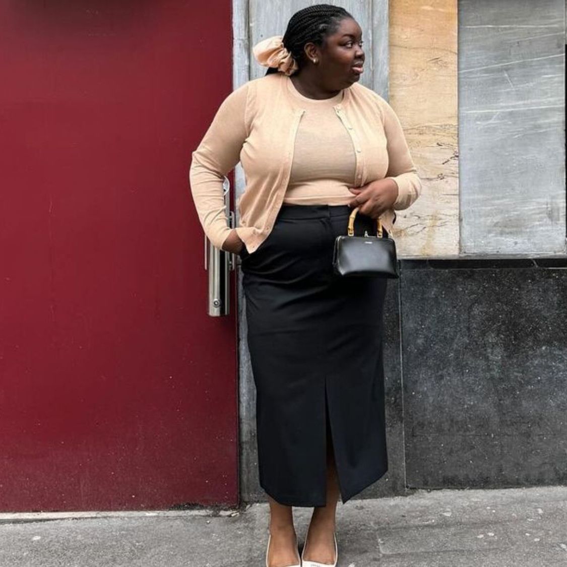 9 Midi-Skirt Outfits Fashion People Are Wearing Right Now | Who What Wear