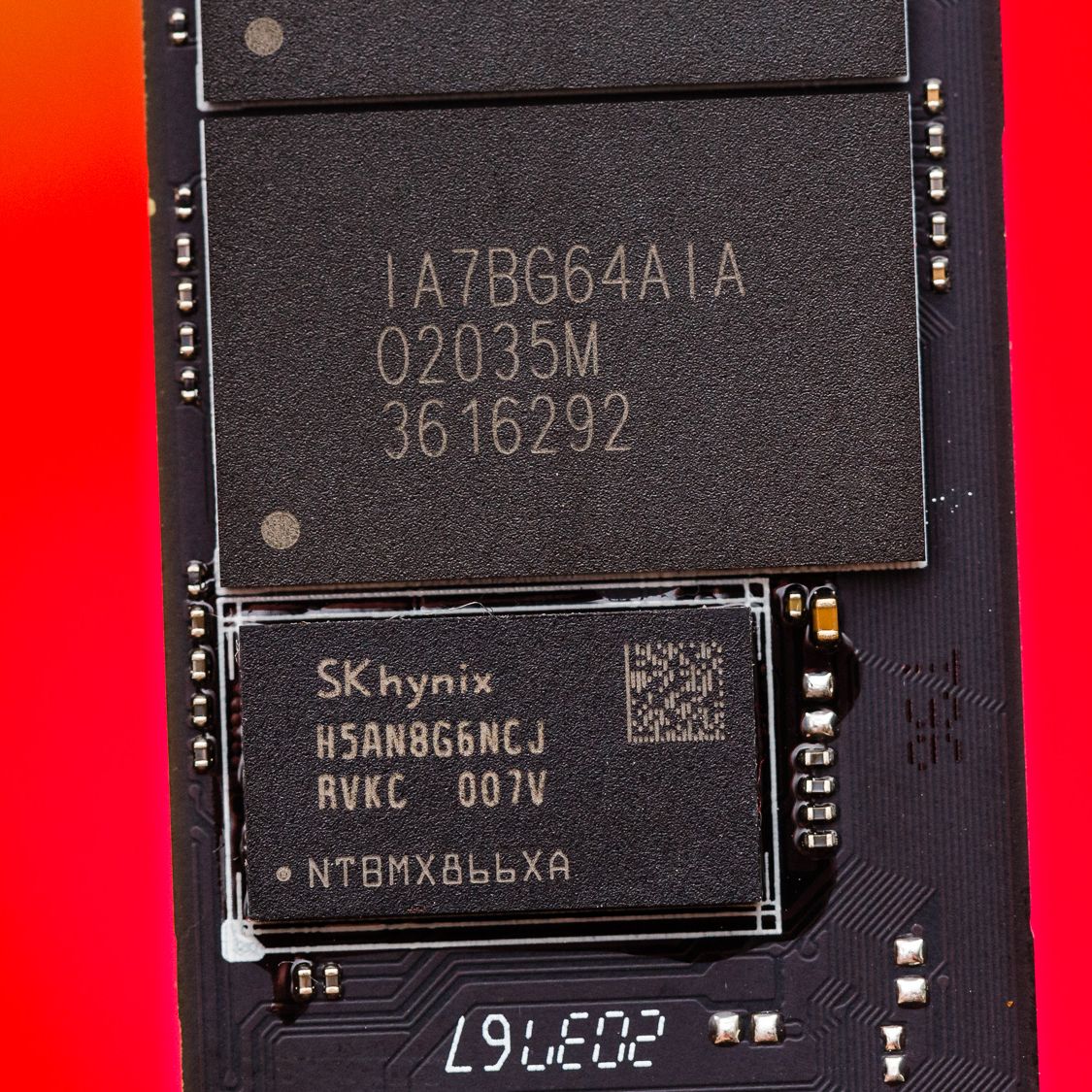 ★未使用★PHISON PCle 4.0対応 NVMe M.2 SSD 1TB A Preview of Phison's Second Generation PCIe 4.0 NVMe SSD