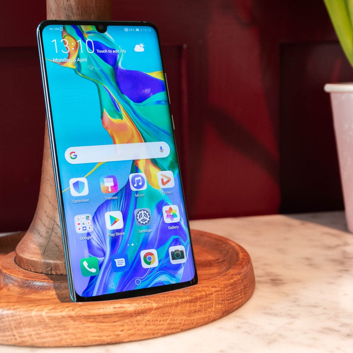 Huawei P30 Pro review: Zooming past the competition | IT Pro