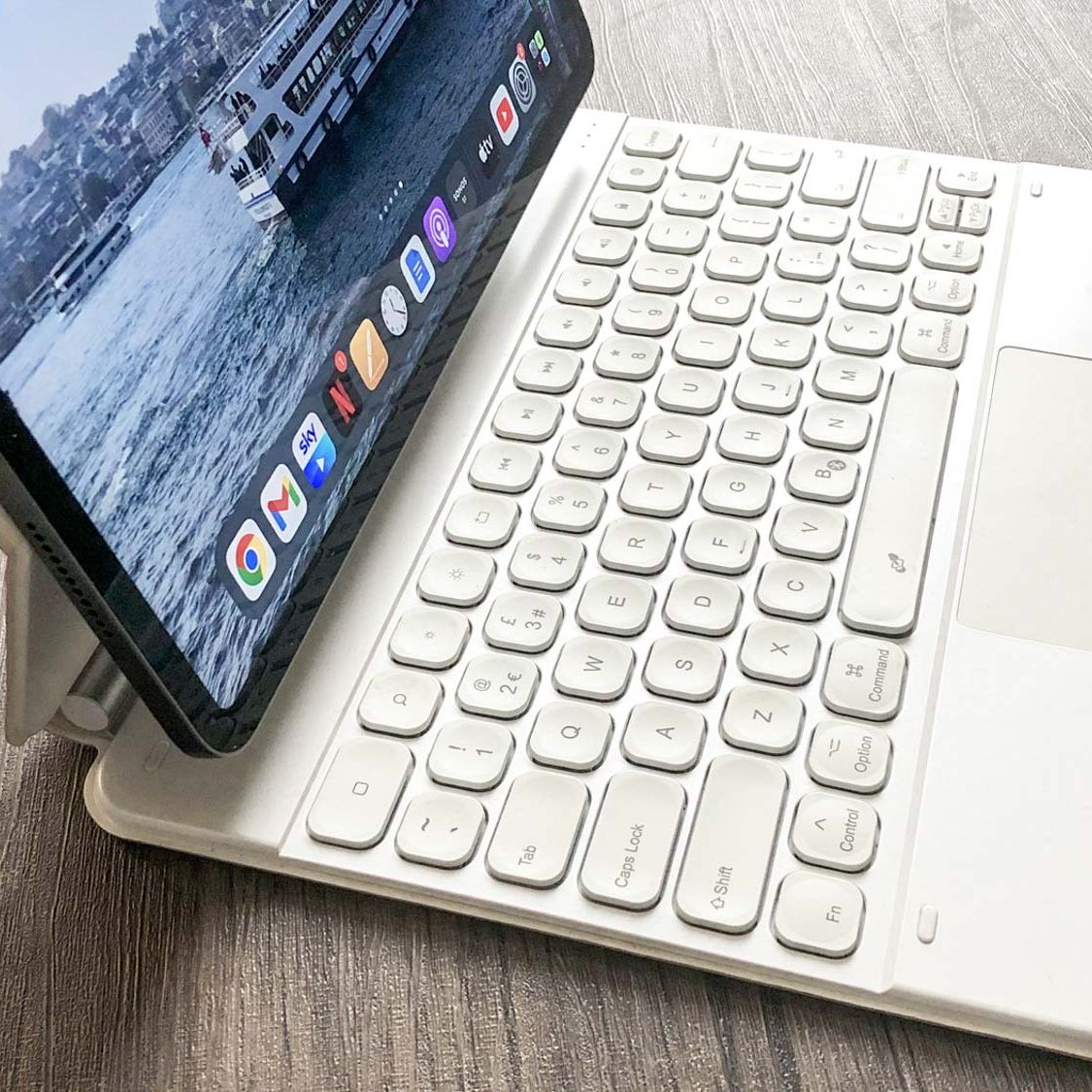 I replaced my iPad Pro's Magic Keyboard with a cheaper alternative