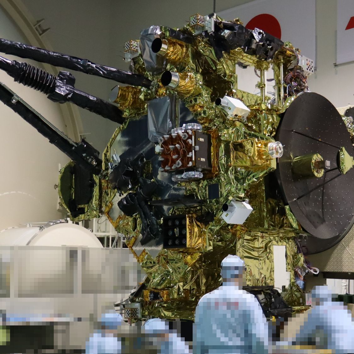 Japan tests its Mars moon sample-return probe ahead of 2026 launch