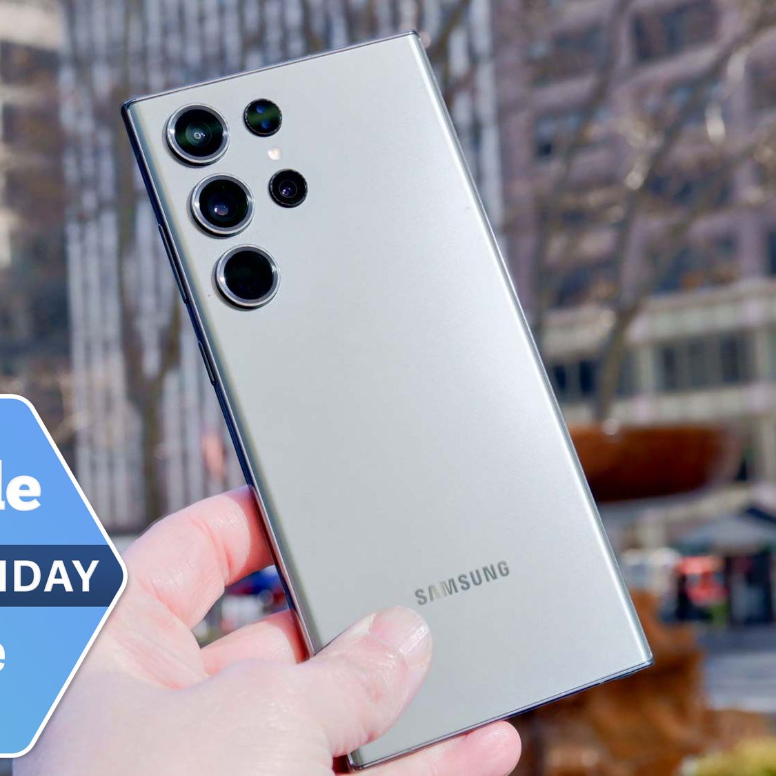 Samsung Galaxy S23 Ultra is still $300 off in Cyber Monday deal