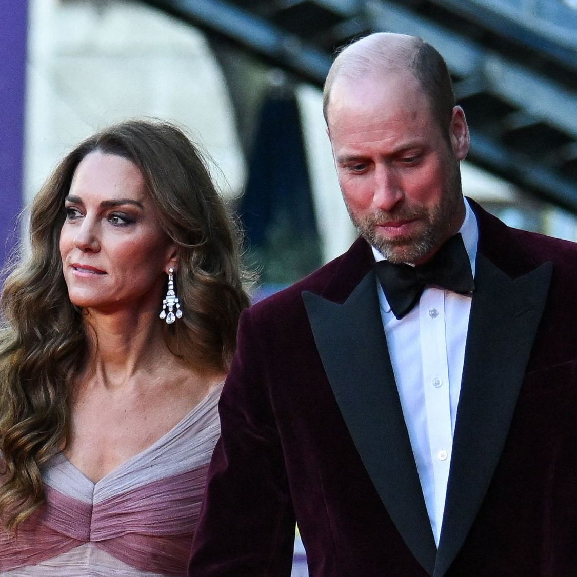 Body Language Experts Weigh In on Prince William and Princess Kate's  Visible 'Anxiety and Tension' at the BAFTAS | Marie Claire UK