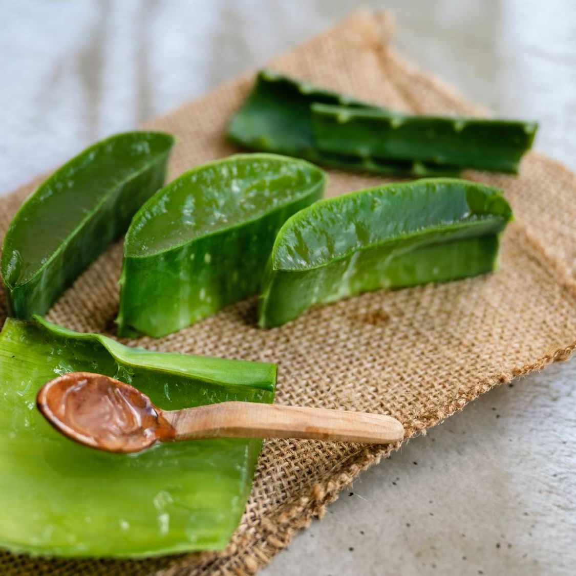 cuscino aloe vera Cuscino cervicale memory con fodera in Aloe vera Baldiflex main image 1