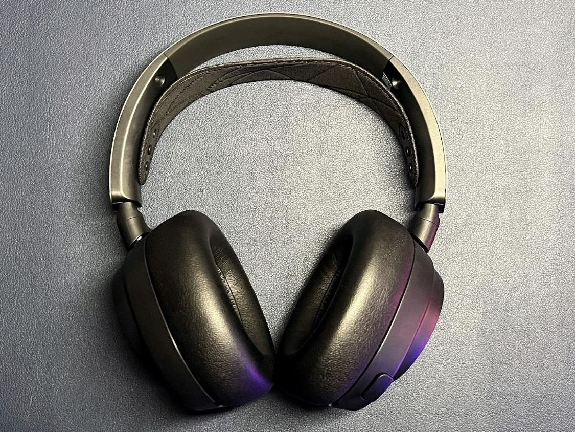 52□ARCTIS NOVA PRO WIRELESS RI0717-2 Amazon.com: SteelSeries Arctis Nova Pro Wireless Xbox Multi