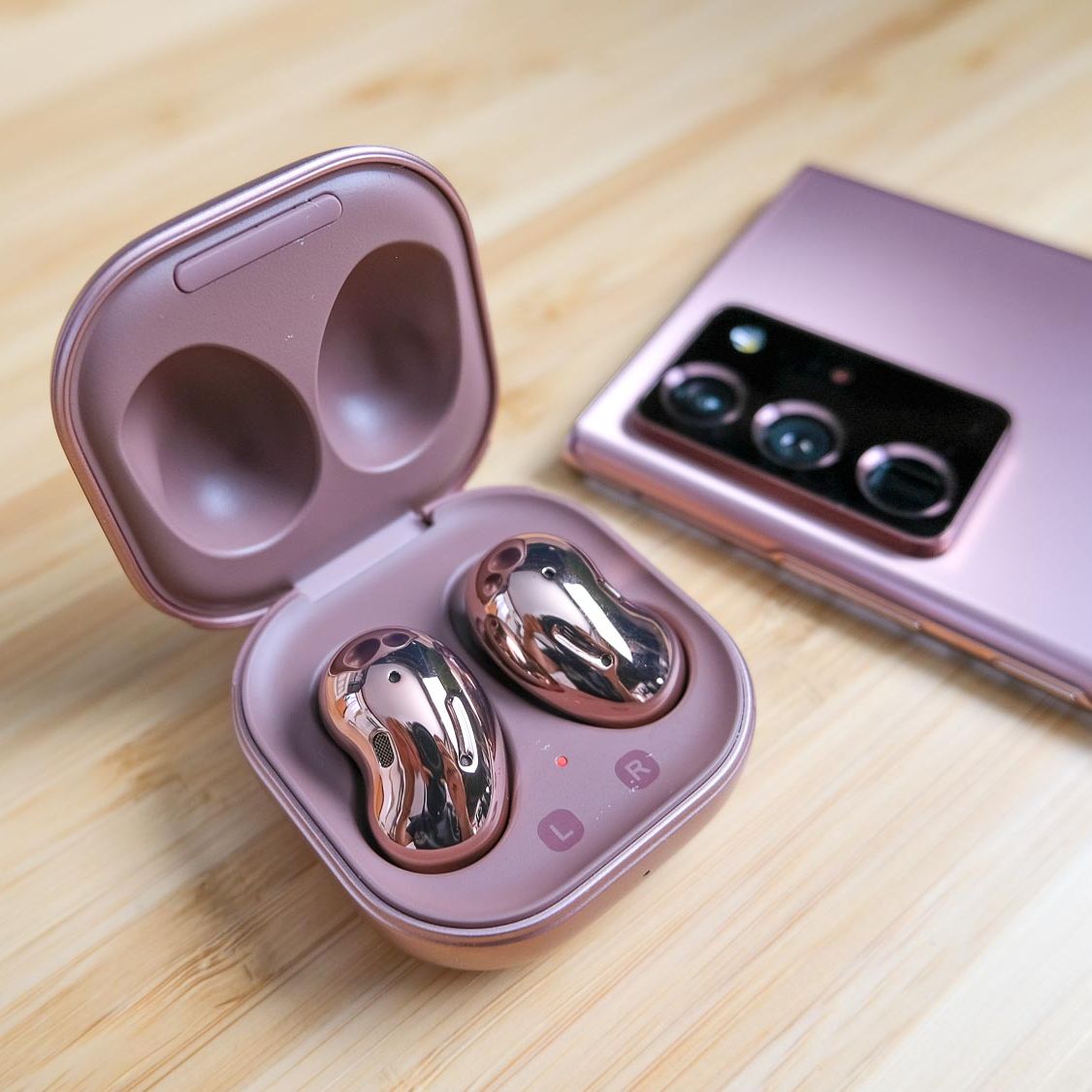 Samsung Galaxy S21 could be joined by 'Galaxy Buds Beyond' | Tom's