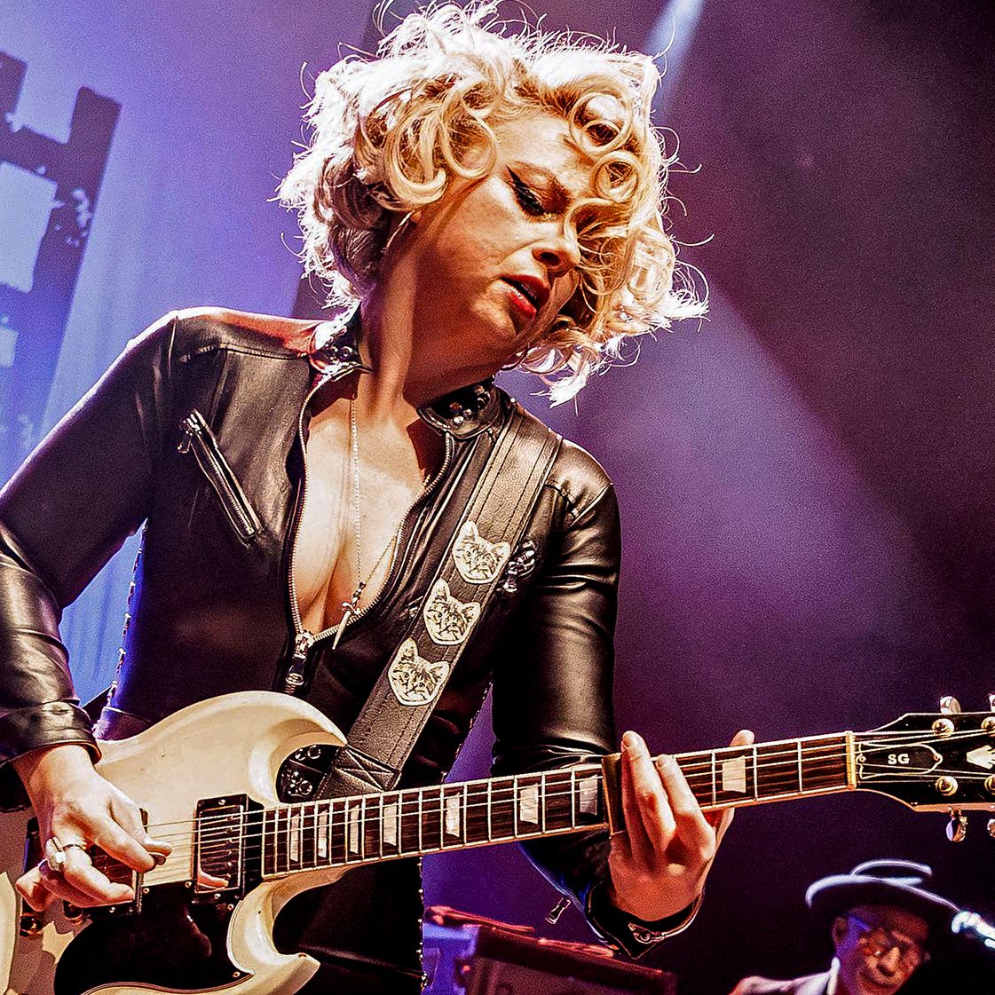cigarette guitar trick Samantha Fish on the guitar trick behind her most distinctive sound
