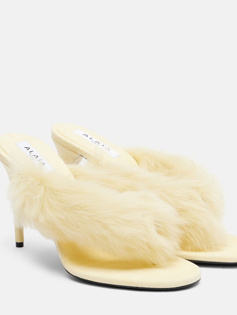 Shearling and Leather Thong Sandals in Yellow - Alaia