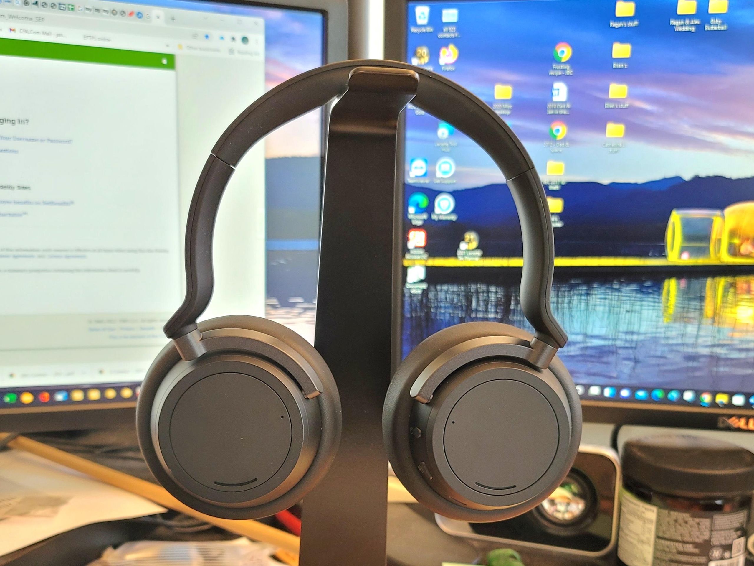 Microsoft Surface Headphones 2 Plus review | Laptop Mag