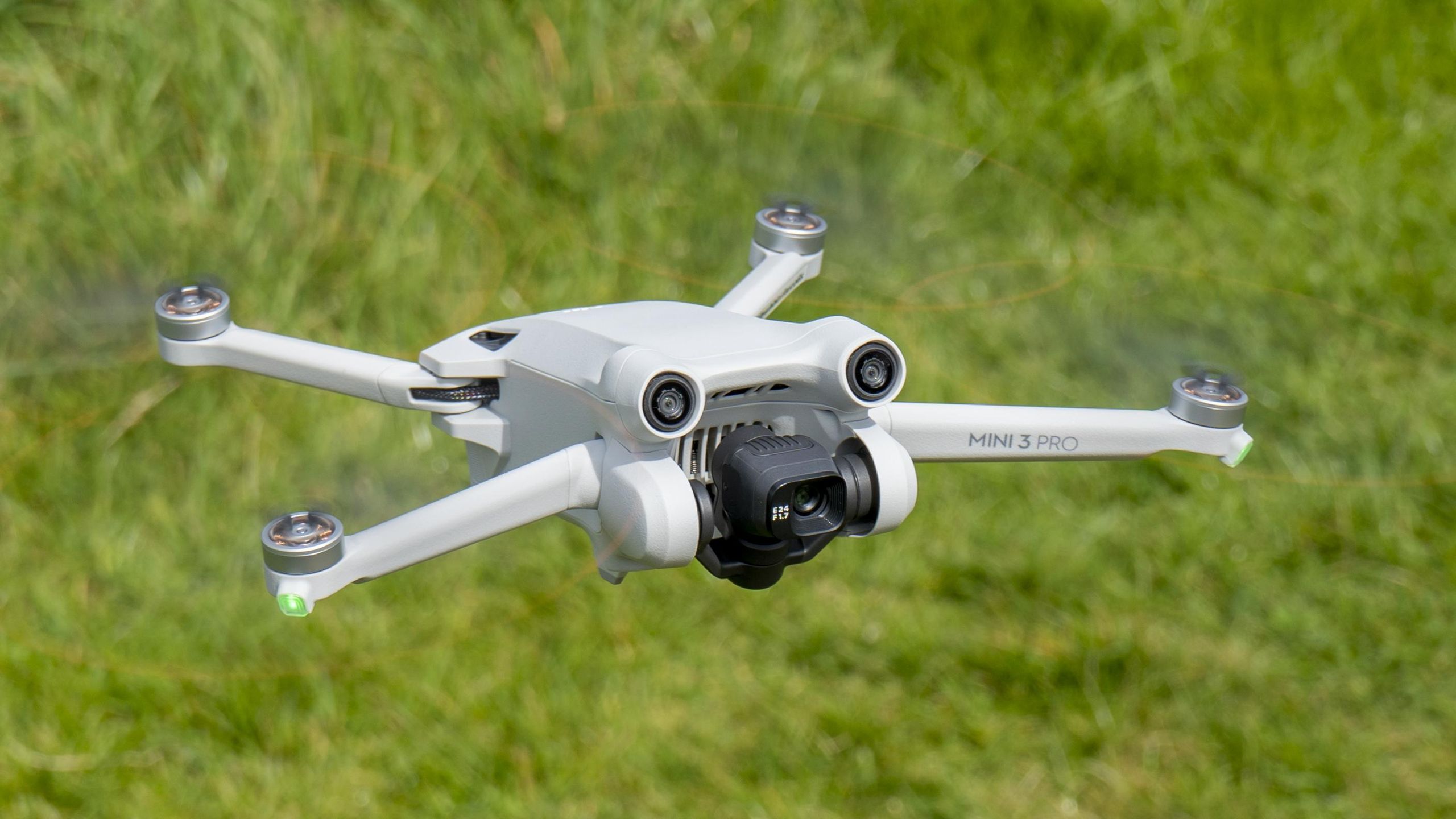 美品　Dji mini 3 pro Amazon.com: DJI Mini 3 Pro (DJI RC), Mini Drone with 4K Video