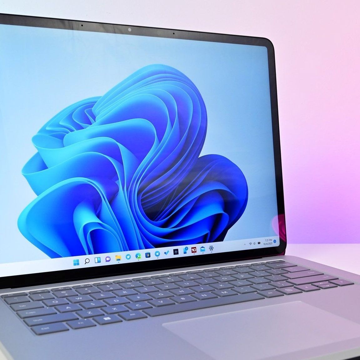 Surface Laptop Studio 2 benchmarks LEAK revealing key CPU and GPU