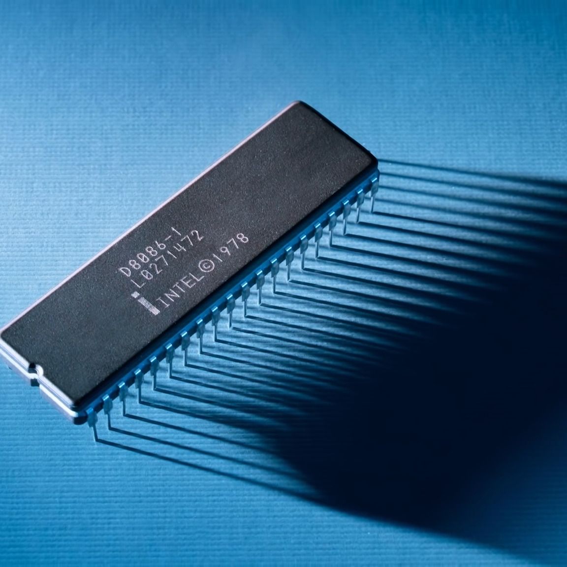 8086マイクロコンピュータ Intel introduced 'the first processor in the x86 series and the