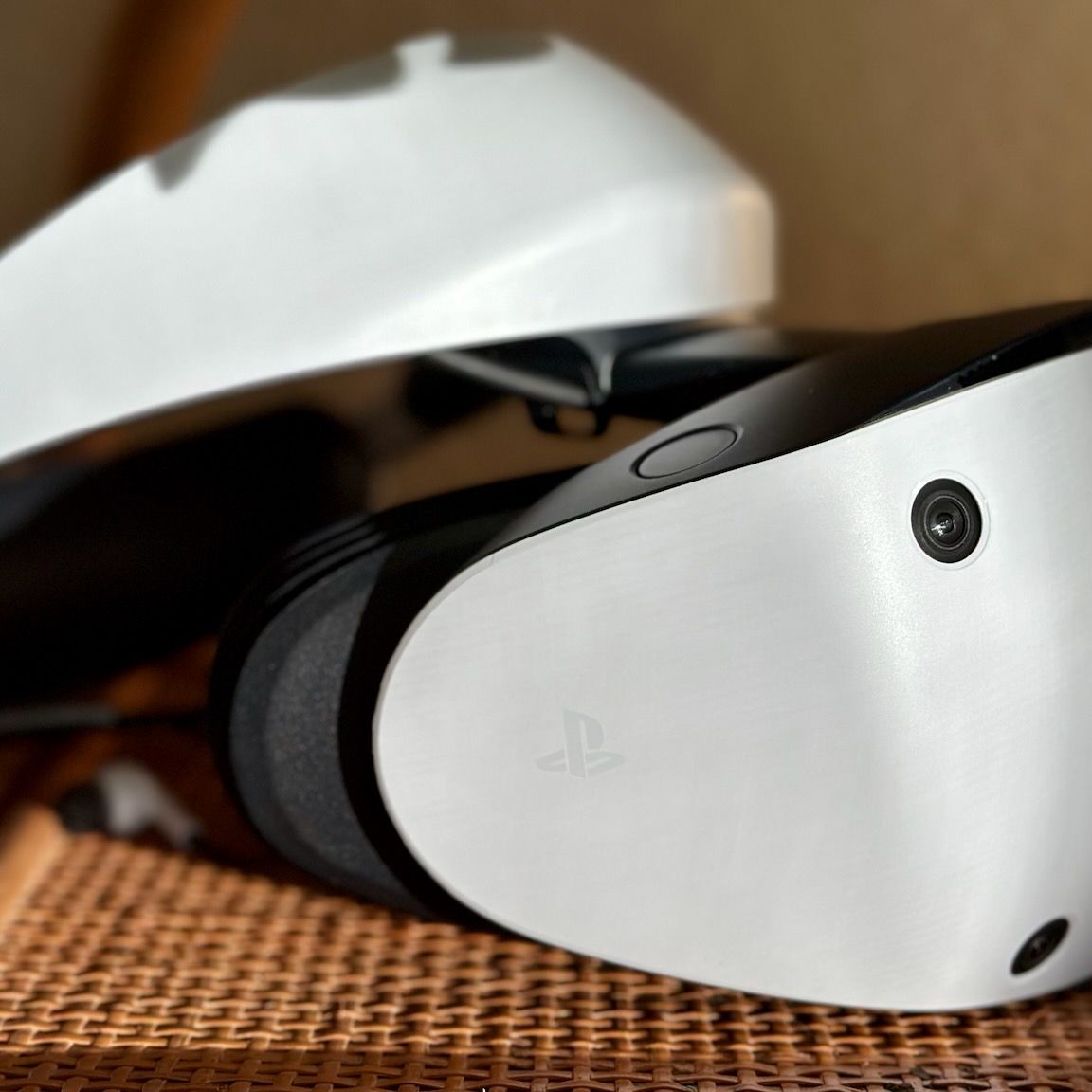 SONY - psvr2本体 Sony PSVR2 First Look: Details, Specs, Impressions | WIRED
