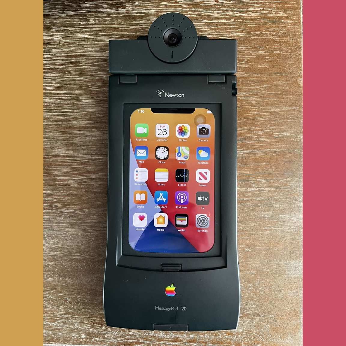 Apple eMate, QuickTake, Newton バンドル wvLYoeWx8EsNPvuRAgiRJn.jpg
