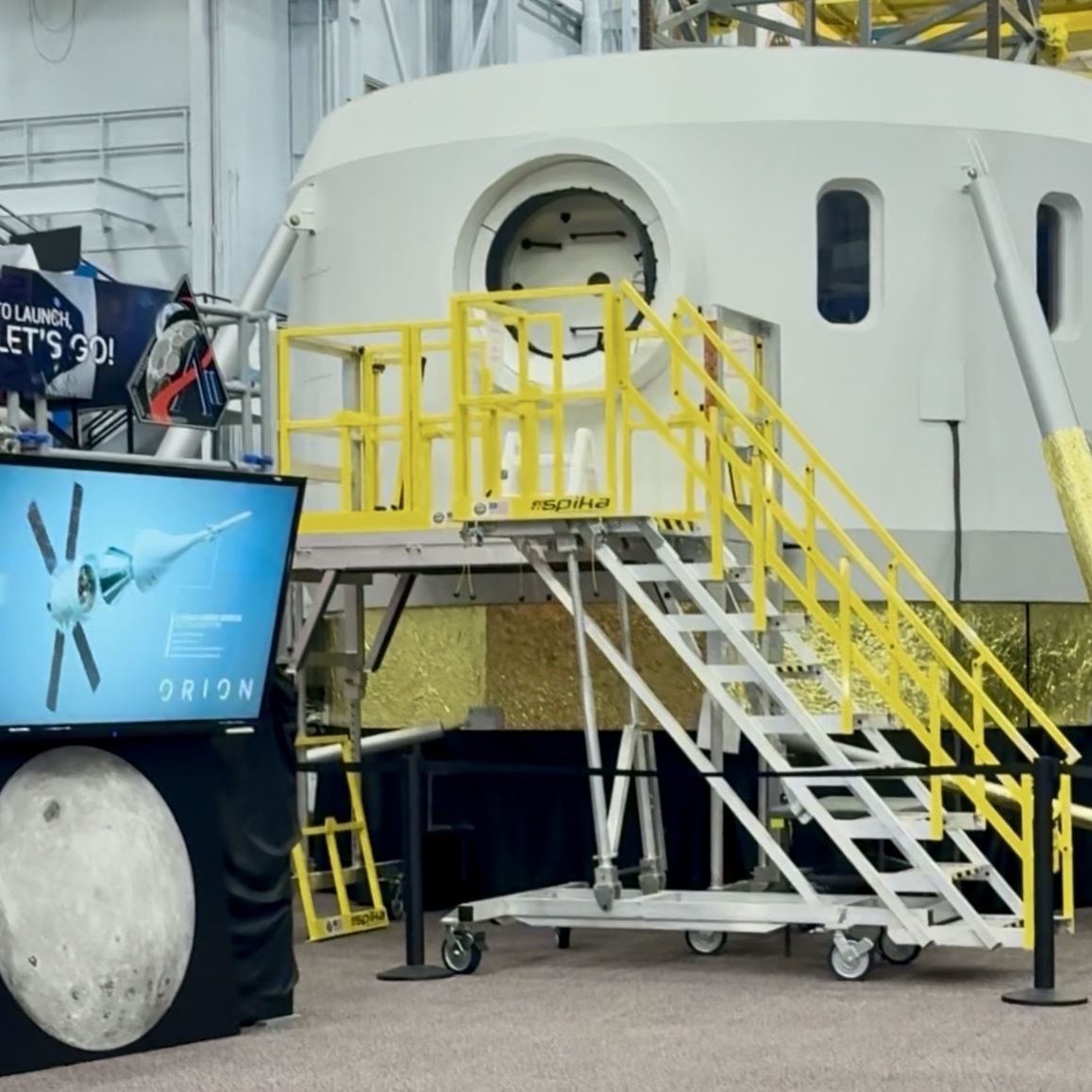 Blue Origin's lunar lander mockup is ready for NASA Artemis