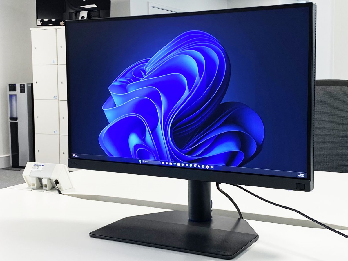 BenQ Photographer Monitor SW272U 本体 27型 SW272U/SW272U-JP｜AQCOLOR 27インチ Adobe RGB 99% 対応 USB