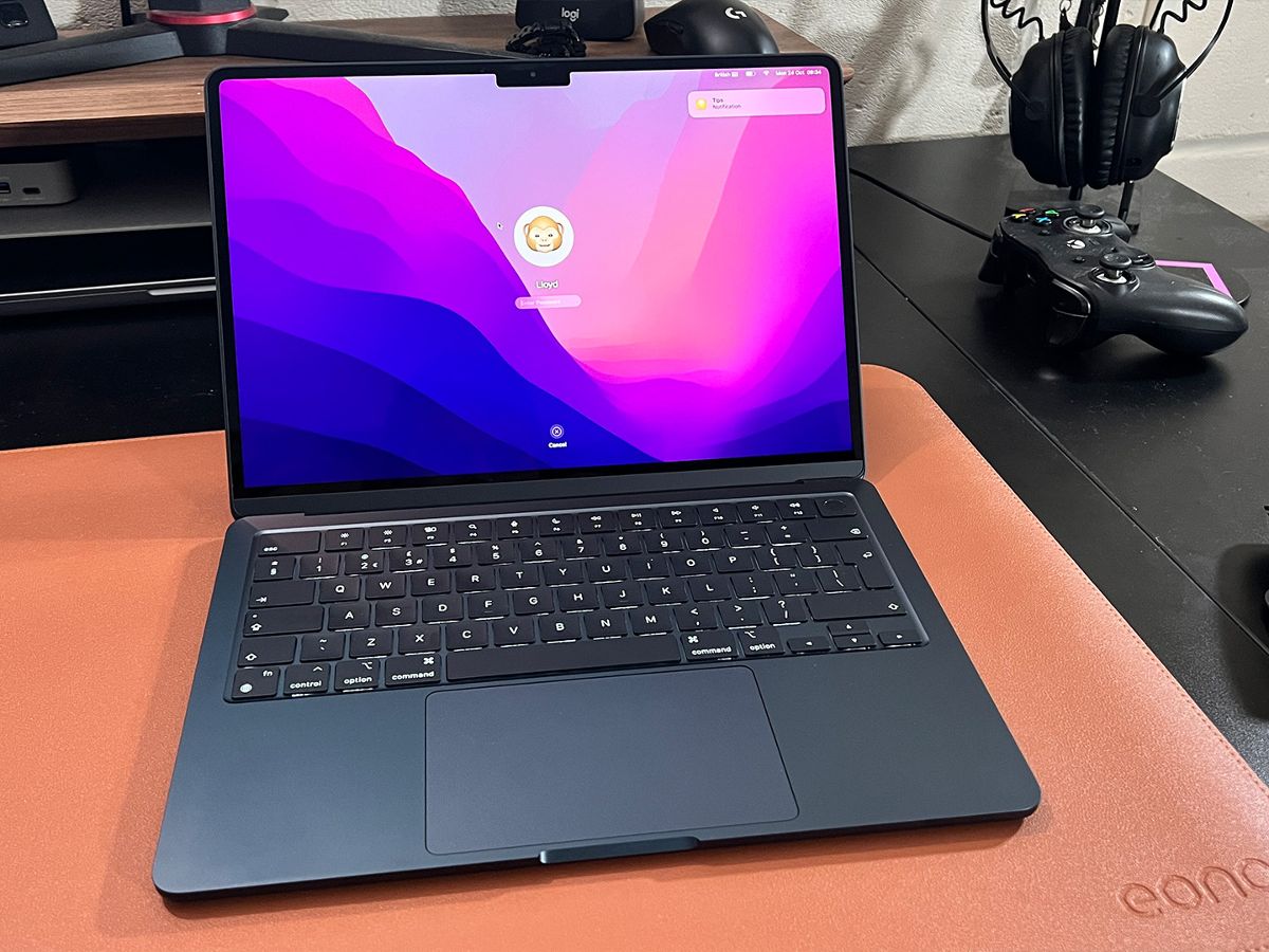MacBook本体 MacBookAir M2 Amazon.com: Apple 2022 MacBook Air with M2 chip, 8 core CPU