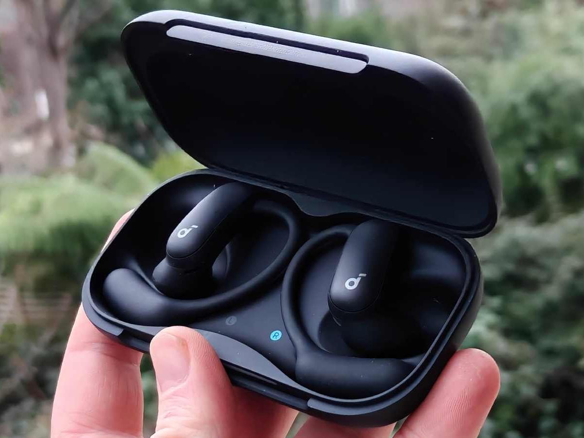 Soundcore AeroFit 2 Open-Ear Draadloze oordopjes Zwart Soundcore AeroFit 2 Open-Ear Draadloze oordopjes Zwart