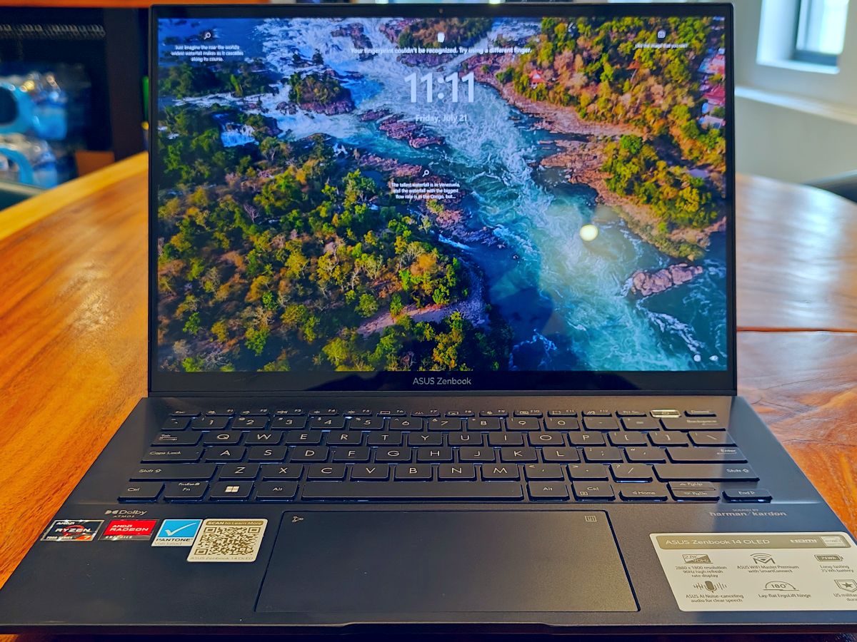 ASUS ノートパソコン　Zenbook14 UM3402Y Asus ZenBook 14 UM3402Y - Notebookcheck.net External Reviews