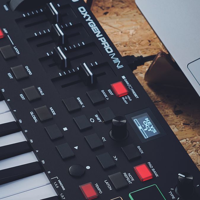 M-Audio Oxygen Pro Mini 32 Key MIDI Keyboard - USB Controller With Beat Pads & Software